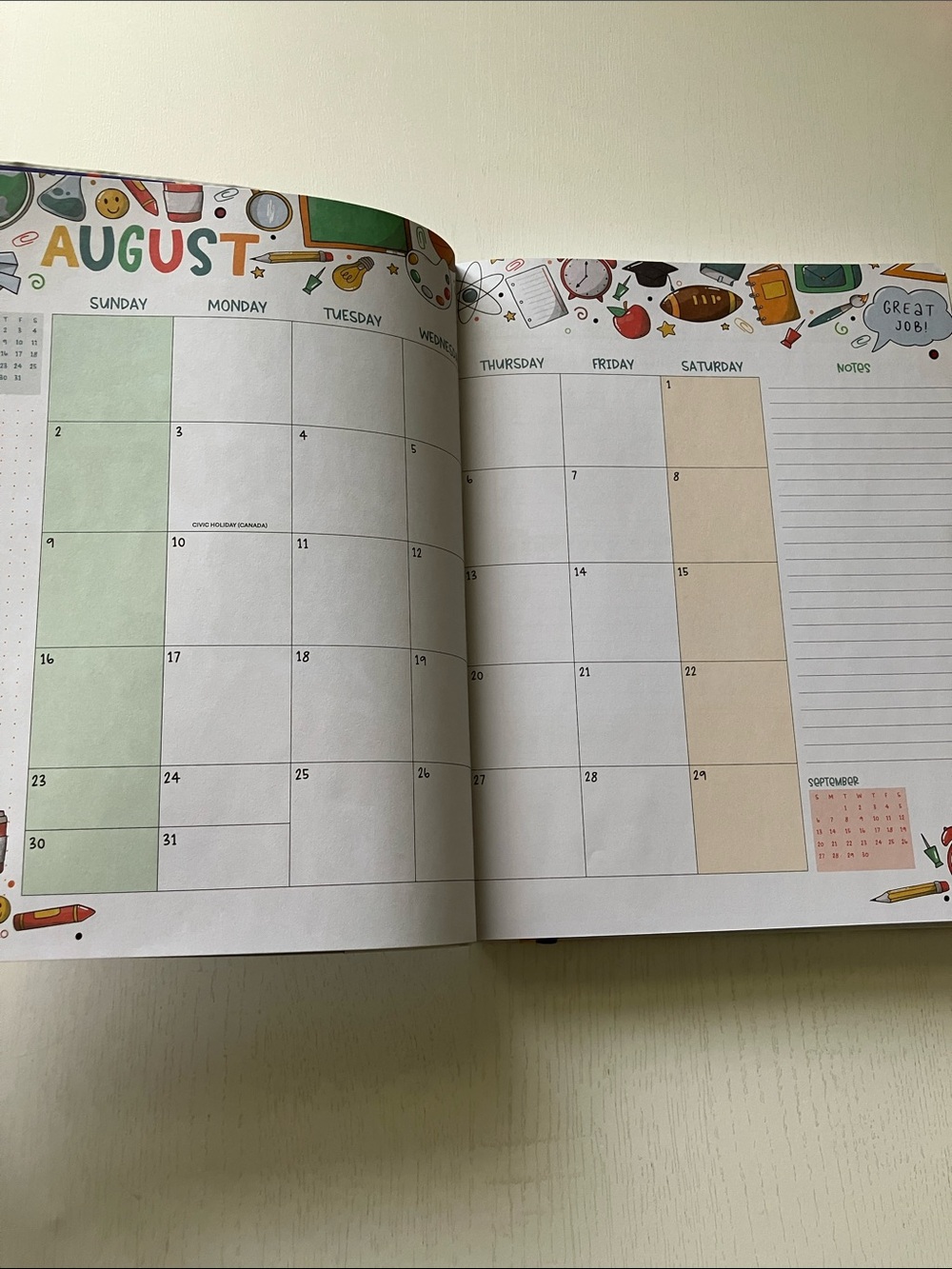 The Creative Expert 17 Month Planner - (August 2026-December 2027) NWT - Picture 11 of 16